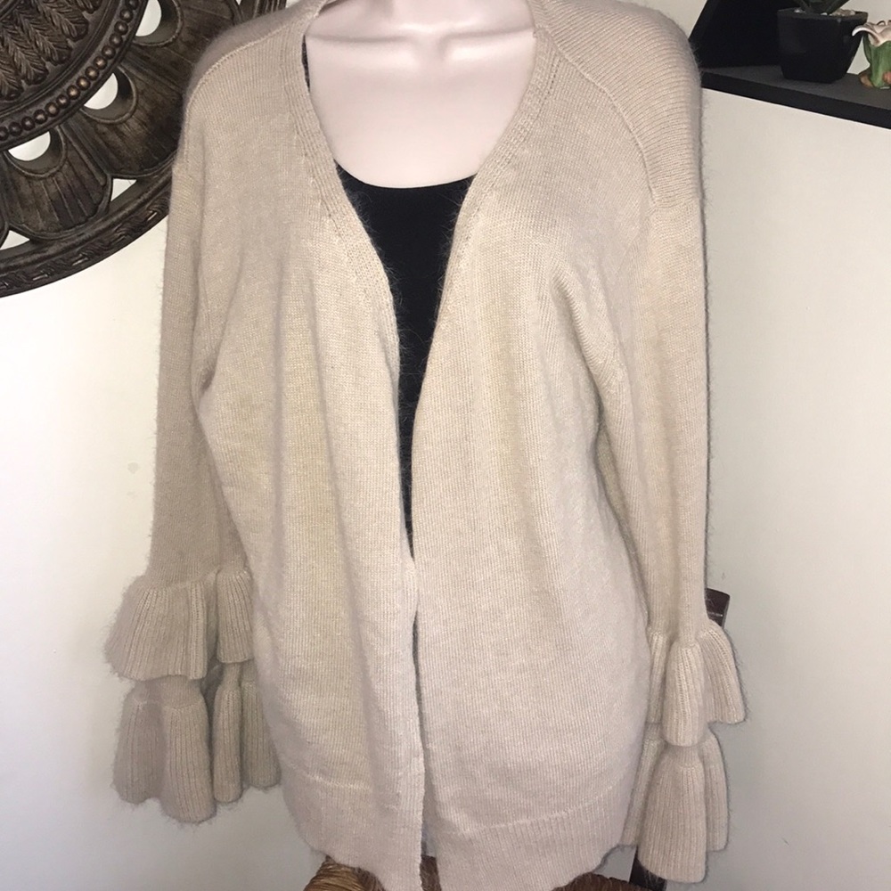 Sweater size L